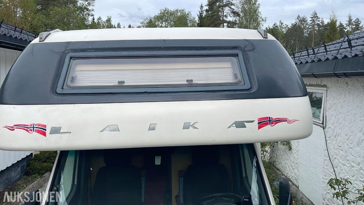 2001 Mercedes Laika Campingbil Ryggekamera Kjøleskap Stekeovn